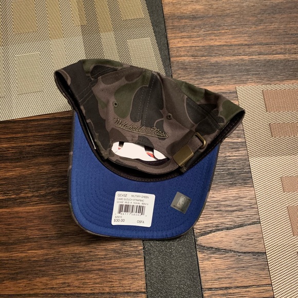 Brand new Cleveland Cavaliers Camo hat - Picture 2 of 2